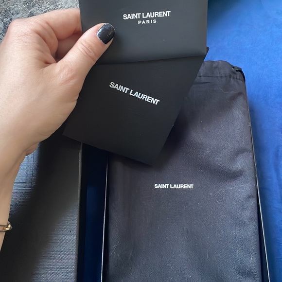 YSL wallet on chain. Yves Saint Laurent - Picture 7 of 8